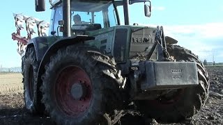 Favorit 926 - RICE PLOUGHING in MUD - Italy 2014