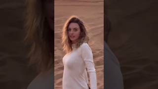 رقص الممثلة التركية ميليس سيزين في صحراء دبي || Melis Sezen - Dubai, United Arab Emirates