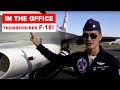 Usaf thunderbirds f16 fighting falcon walk around