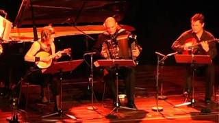 Oleg Bezborodko - Russian Divertimento (Roglit Ishay and YARUSS-Quartett)