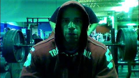 LevroneReport.com • Strive for 405,Test Of Strength With 315 lbs