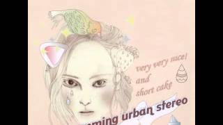 Video thumbnail of "Humming Urban Stereo - Sounds Market"
