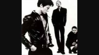 Suede - Lonely Girl