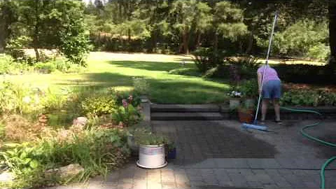 STONE FLESHMAN "Lawn Mowncing" Dancing while Mowin...