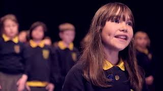 Video thumbnail of "Irish Schoolgirl Kaylee Rodgers Singing Hallelujah"