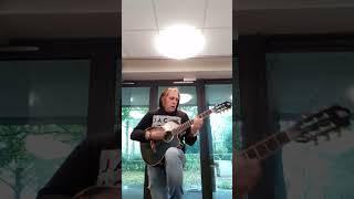 Slui Instrumentation A Minute Of Simon On The Guitar