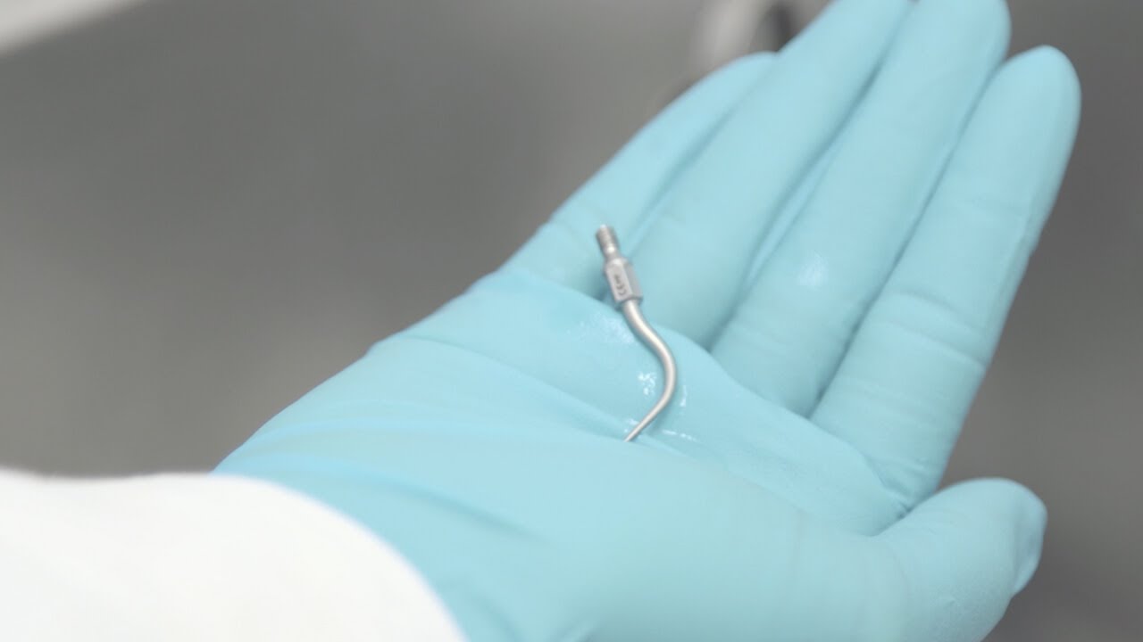 Aufbereitung von Schall- und Ultraschallspitzen manuell