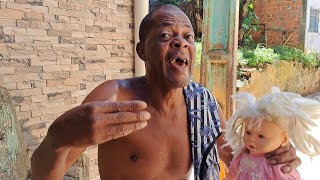 Eloi Flagrou Nal Brincando De Boneca