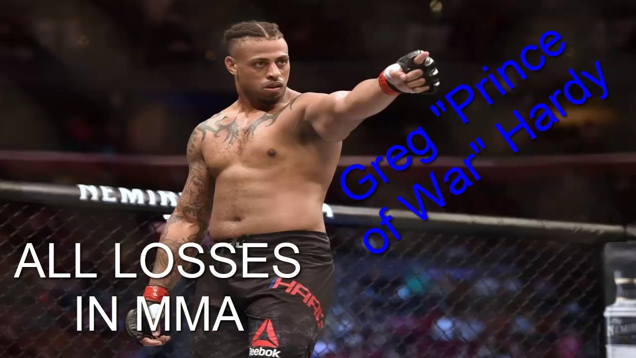 Greg Hardy knocked out in a minute in UFC fight