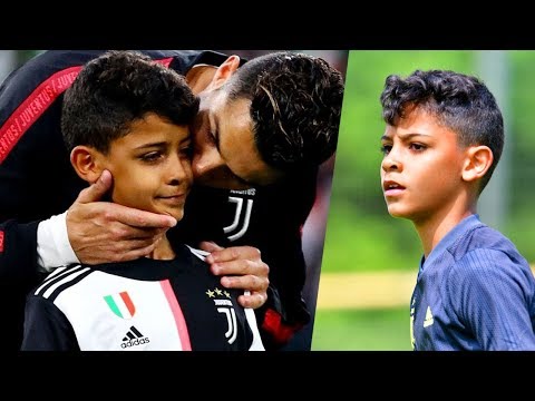 Wideo: Syn Cristiano Ronaldo Kto Wychowuje Chłopca?