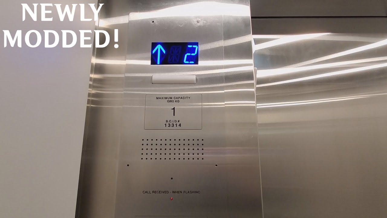 NEWLY MODDED!! Richmond (mod. by Kone) Hydraulic Elevator at KPU