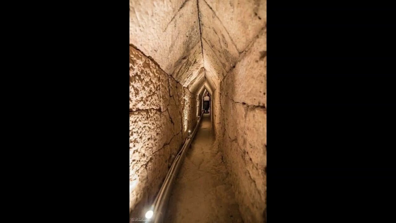 Archaeologists Discover Tunnel That May Lead to Lost Tomb of Cleopatra