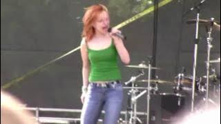 Download lagu Paramore - Hallelujah HD - Bumbershoot