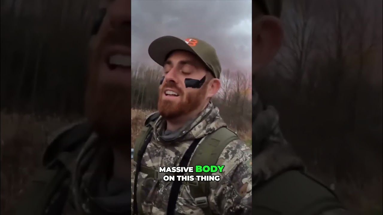 Massive Buck Sighting! HUGE Antlers & Daylight Recovery #shorts