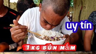 Hải Uy Tín Lại Vô Kèo Thơm Thử 1kg Bún Vặn Với Mắm Đục | Son Duoc Vlog