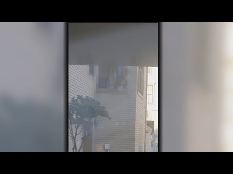 Airbnb renters at Houston condominium seen having sex on balcony in front of other residents