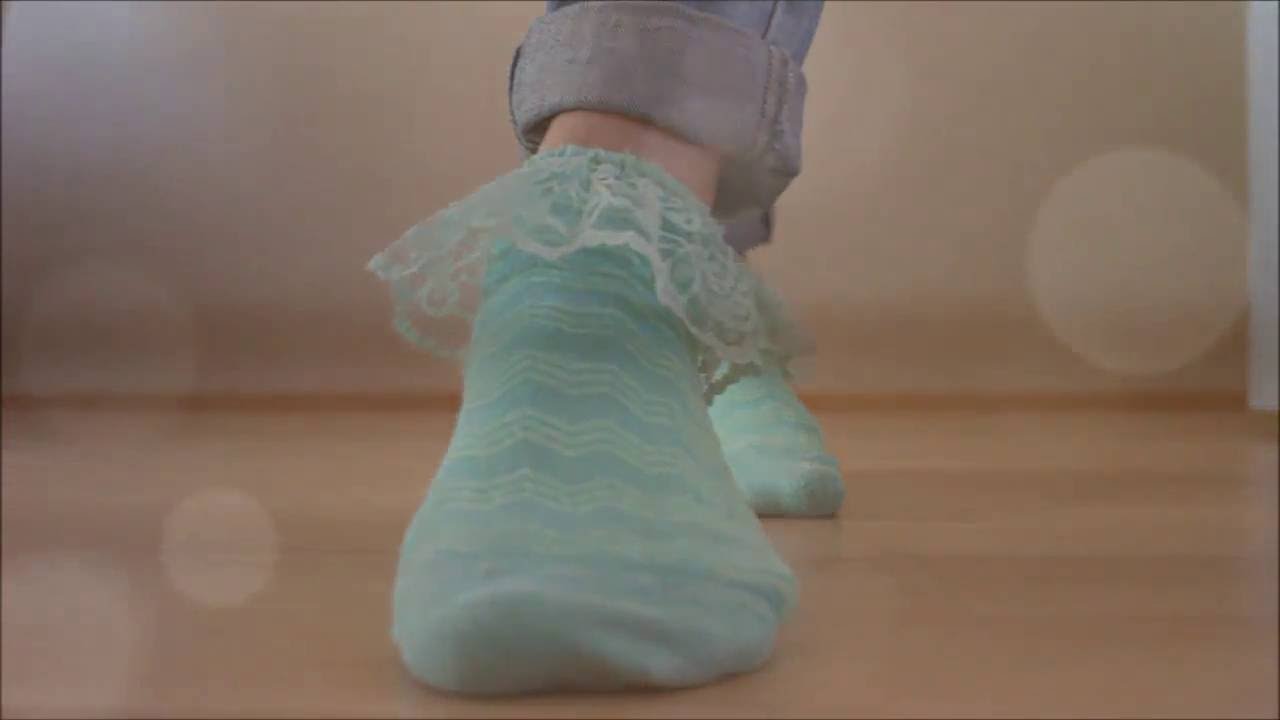 Fırfırlı Dantel çorap nasıl yapılır?||Rabia'nın Tasarımları