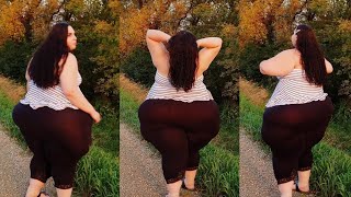 THE PHOTO COLLECTIONS OF AN INSTAGRAM PLUS SIZE CURVY MODEL @ JAZZY PEAR/ BBW/ FASHION NOVA