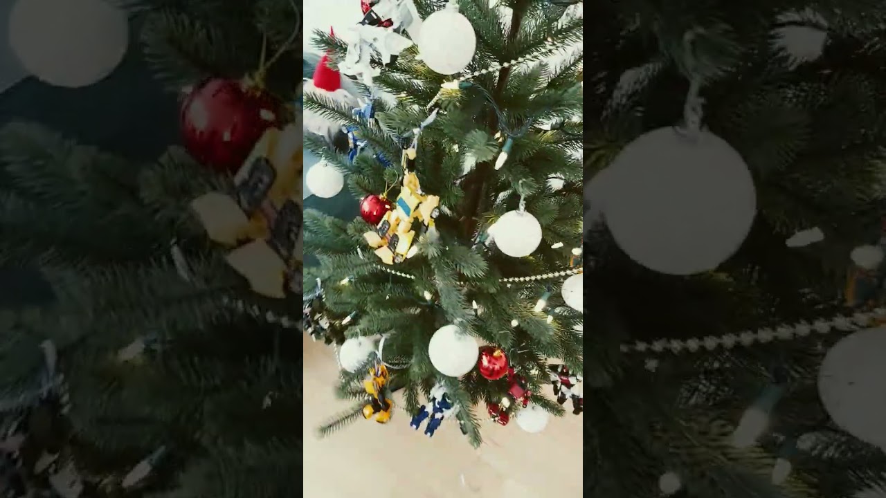 Transformers chrismas tree😁