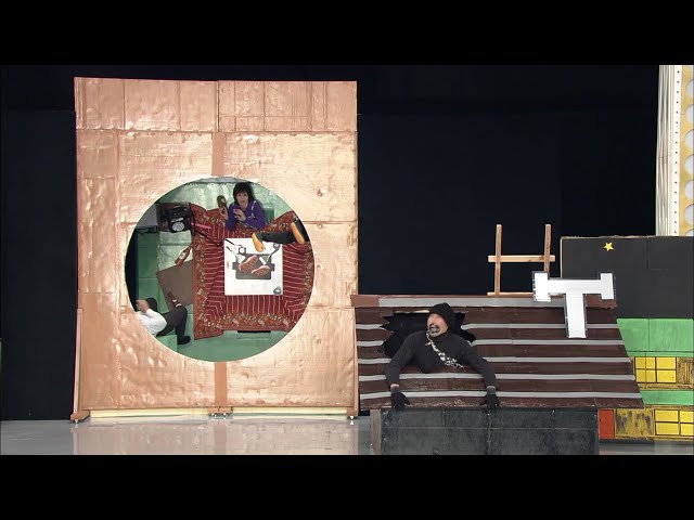 日テレ公式【仮装大賞】のぞき穴から見た風景 - YouTube