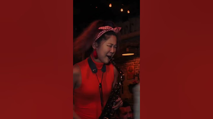 What would you call that dance move that he's doing? 😂 #weare2saxy #2saxy #beergarden #nyc