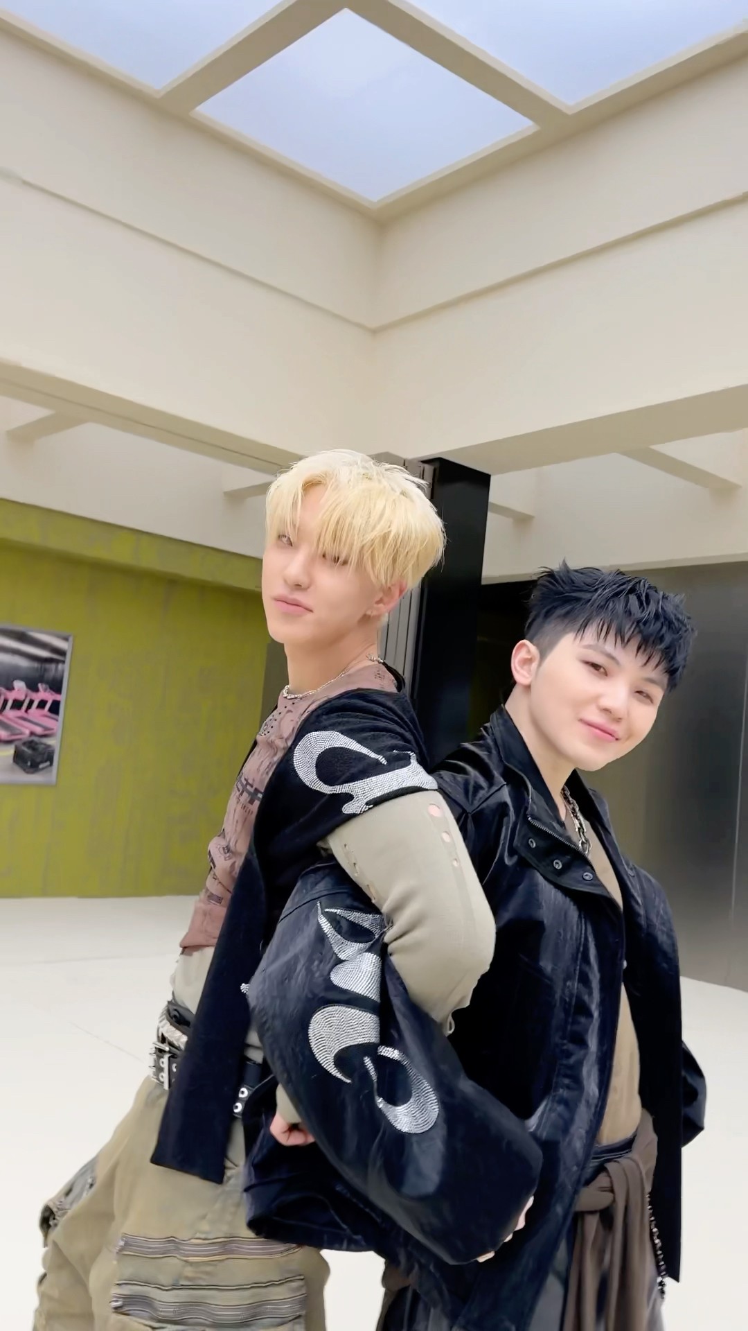 #동갑내기 ? with #HxW #호시X우지 #96ers #BEAM