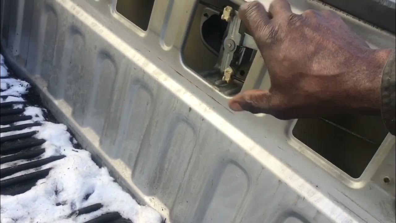 Fix for stuck tailgate 2003-2008 Dodge Ram 1500 - YouTube