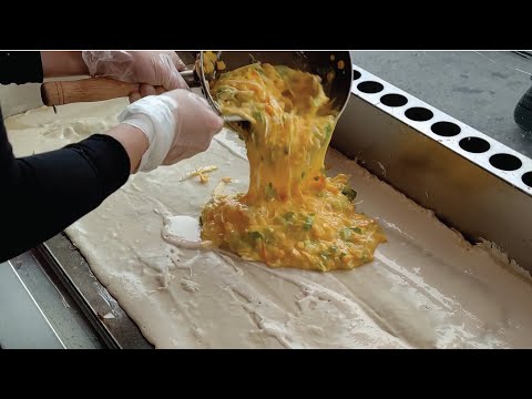 古早味蔬菜蛋餅製作Amazing Giant Omelet vegetable pancake Making-台灣街頭美食