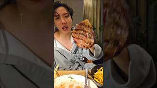 Hope Size steak and it's very big 💀