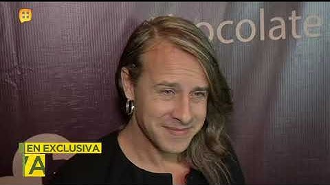 ¡Carlos Gascón se convirtió en una mujer transgénero! | Ventaneando