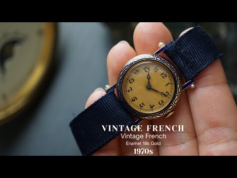 French Vintage Women’s Blue Enamel Watch 18k Gold 1920-30s