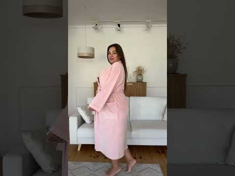 Жіночий велюровий халат для вагітних COSY довгий Peach Fuzz в подарунковій упаковці персиковий, видео 1