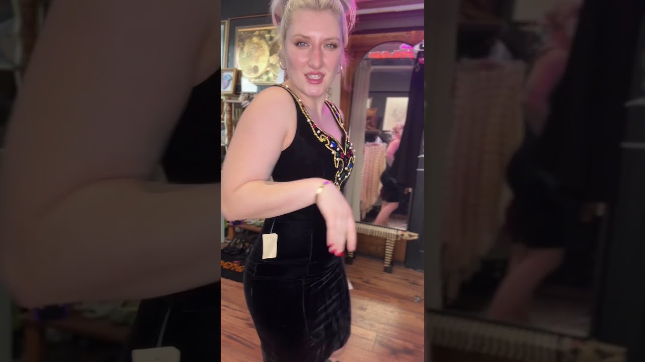 Vintage Looks for the Holiday Season UNDER $175 CAN!