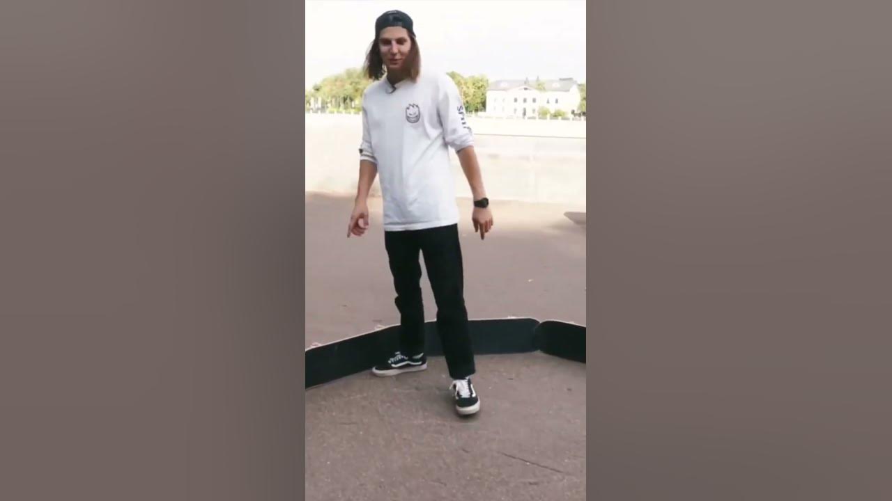 Антон Звягинцев скейтбордист
