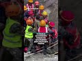 В Непале спасатели вытащили живыми двух работников из тоннеля гидроэлектростанции