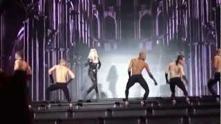 Madonna - Girl Gone Wild (MDNA Tour México)