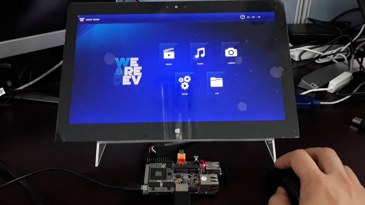 Testing the WEC 2013 OS and Video Player on an i.MX6-based board