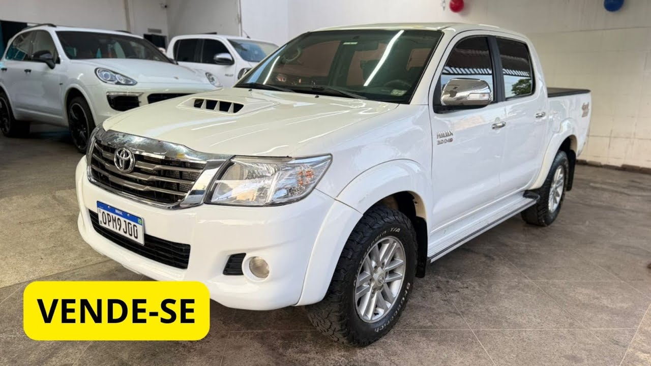 Toyota Hilux ano 2013 cabine dupla 3.0 diesel 
