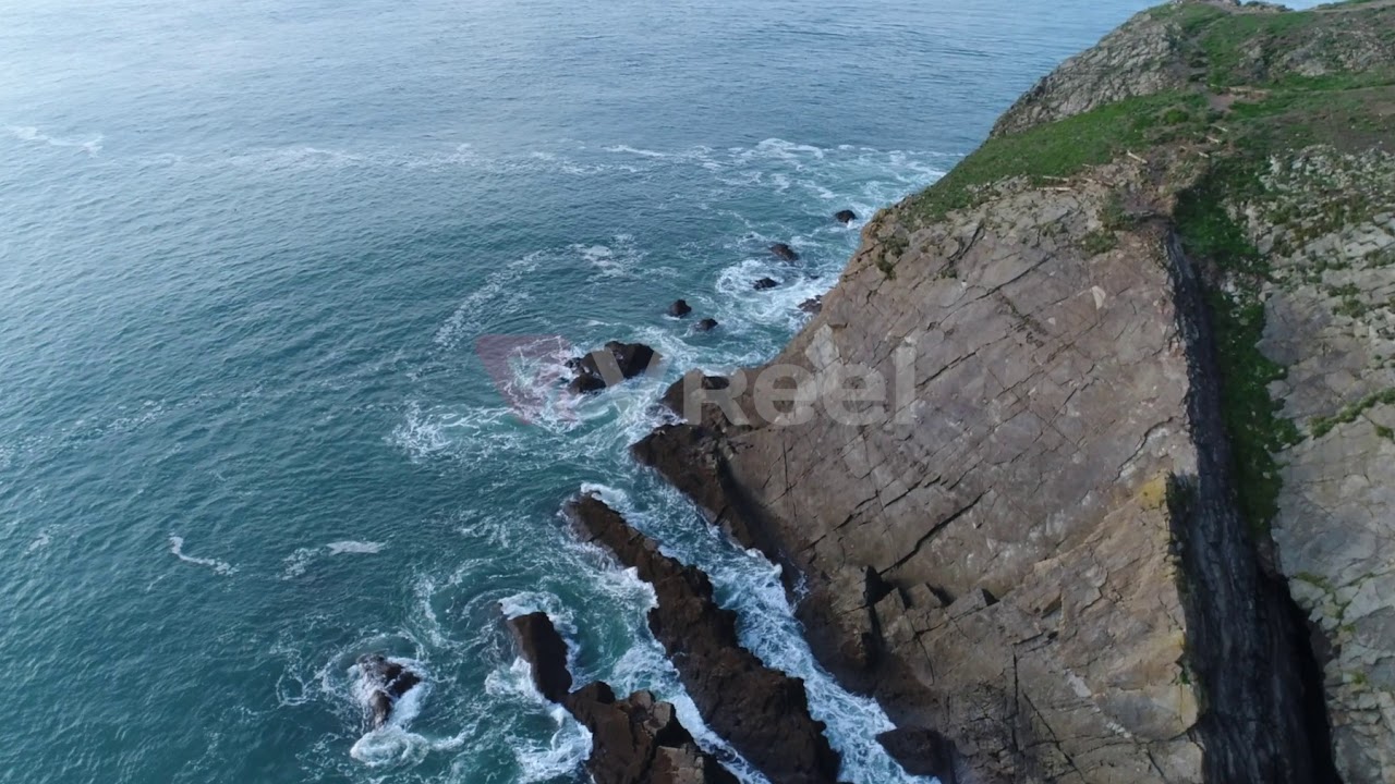 FREE ROYALTY-FREE DRONE FOOTAGE 4K OF OCEAN AND CLIFFS