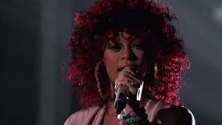 Rihanna - Love The Way You Lie, What's My Name, Only Girl (Live @ Ama 2010 Feed Hd+)