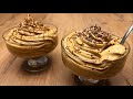 Homemade coffee mousse dessert in 5 minutes and some orange! Simple, quick and delicious!