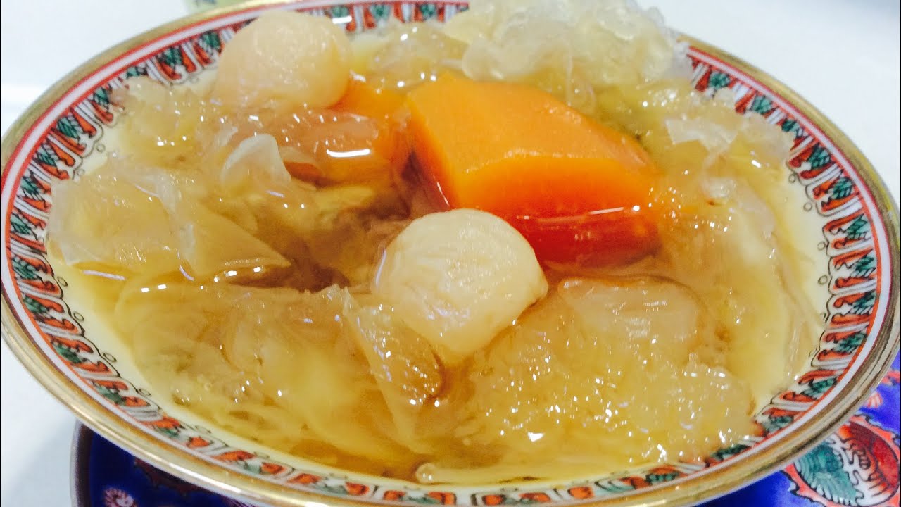 Anti-aging Moistening & Nourishing Snow Fungus Dessert Soup | 雪耳木瓜糖水