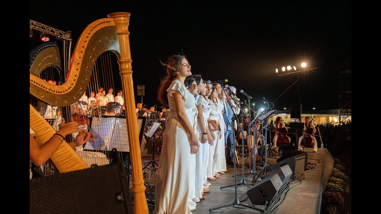 Εαρινή Συμφωνία - Απλώνουμε τα χέρια στον ήλιο - Γιάννης Χαρούλης - Μουσικό Σχολείο Πάφου