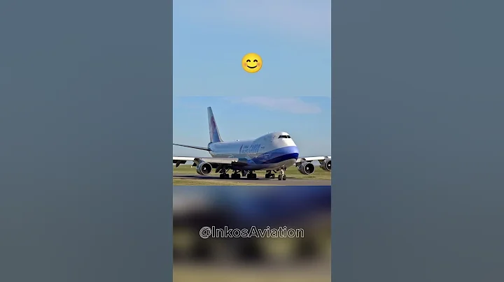 Boeing 747 VS Atl 98 carvair🤣 #airline #plane #planes #avgeek #boeing #b747 #memes