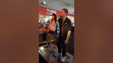 Siya and Mike playing DDR - fast