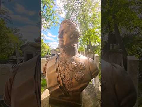 Video: Père-Lachaise-kirkegården i Paris: Fakta & Graves