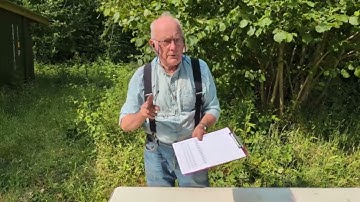 A simple beekeeping record sheet