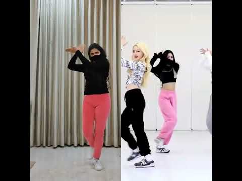 {India} Stayc-Run2U|Dance Cover|Shorts KpopindiaKpopinindia