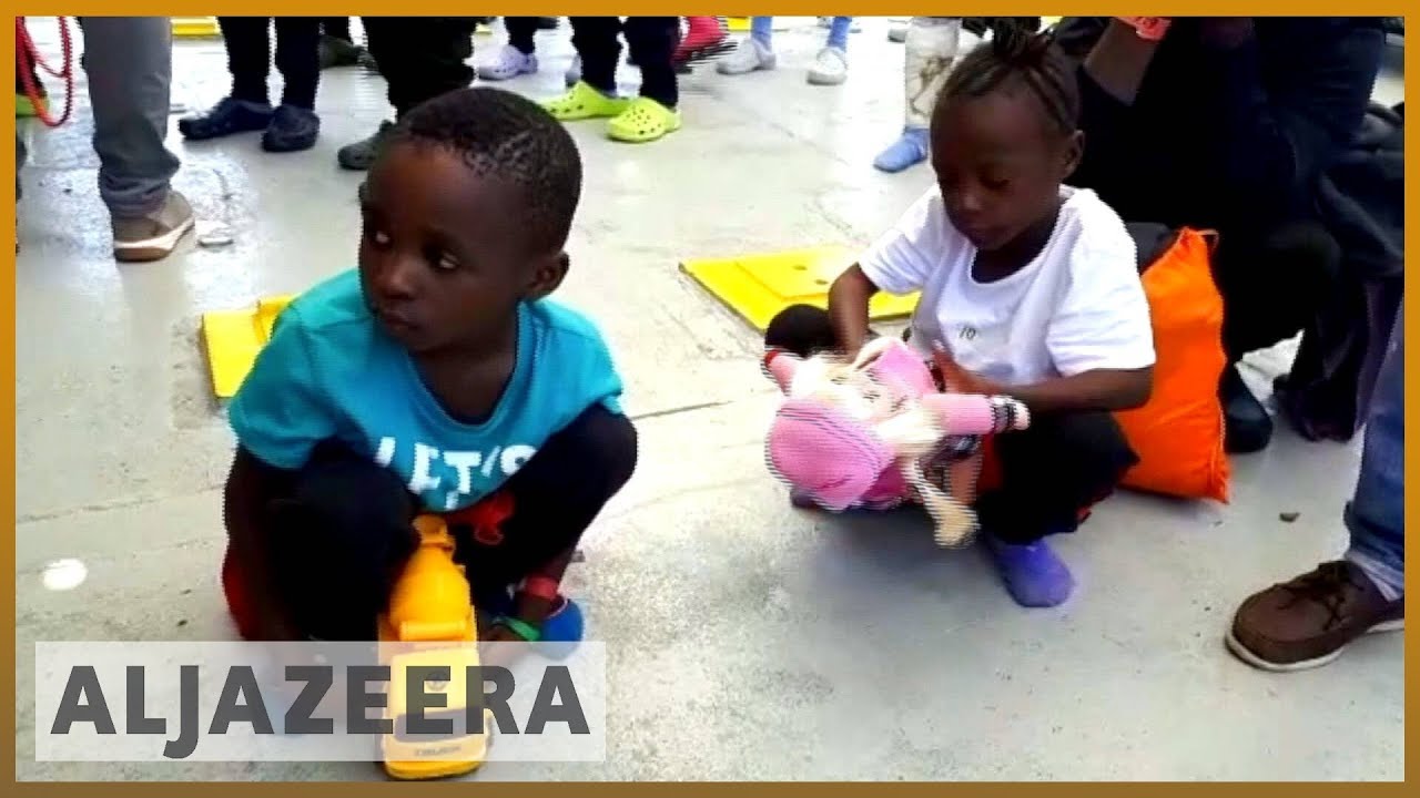 🇪🇸 برج الدلو: اللاجئون والمهاجرون يصلون أخيرًا إلى اليابسة في إسبانيا | الجزيرة الإنجليزية