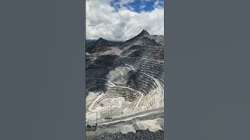 #mining #xcavator #excavator #shorts #mine